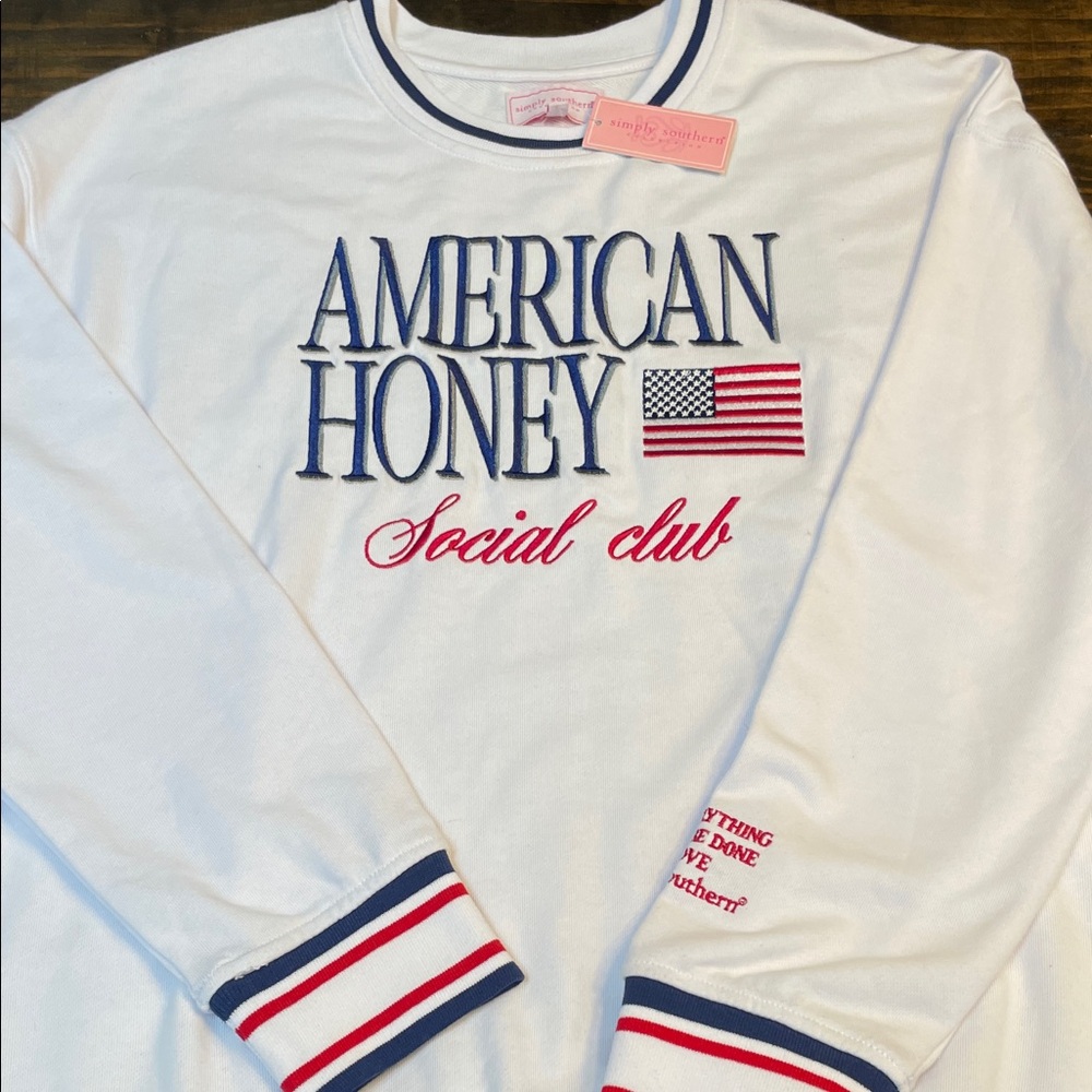 Simply Southern Patriotic American Themed Cozy Oversized Crewneck Sweatshirt - Picture 9 of 10
